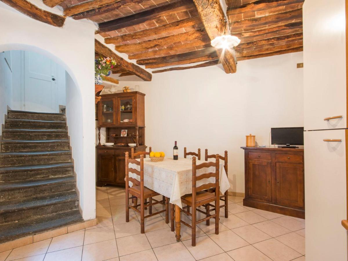 Apartment Via Vannocci By Interhome Montecatini Val di Cecina Exteriör bild