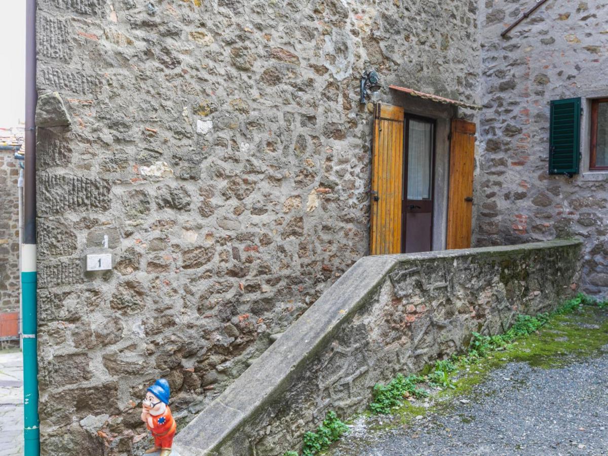 Apartment Via Vannocci By Interhome Montecatini Val di Cecina Exteriör bild